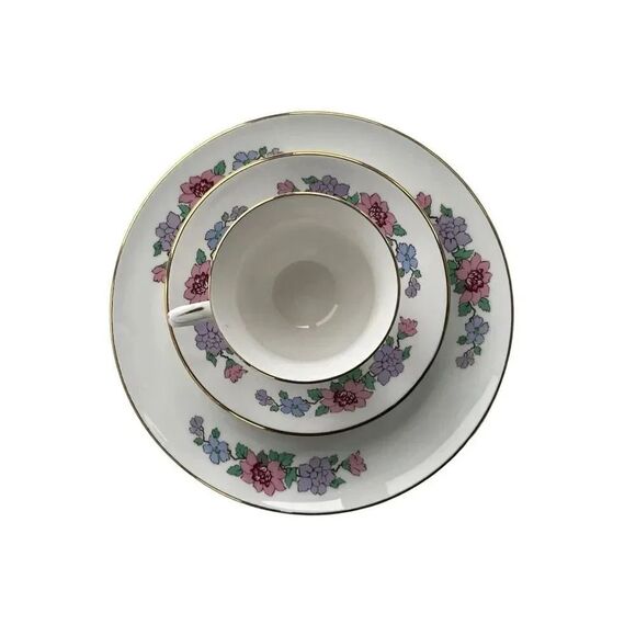 Staffordshire Fine Bone China 3Pc Place Setting Plate Teacup & Saucer White OS - Picture 7 of 12